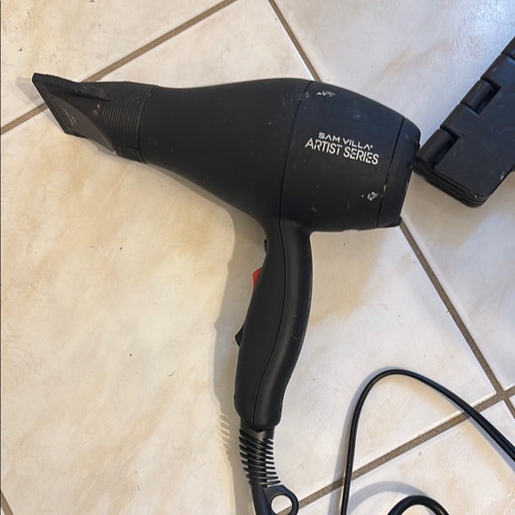 Artist Series Black Hair Dryer - Picture 1 of 4